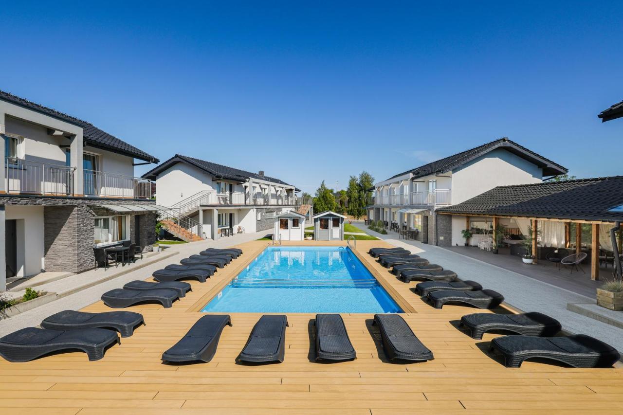 Seo2 Rewal - Apartamenty Z Osobnym Wejsciem, Grzany Basen, Darmowe Sauny, Parking, Grill, Wifi Экстерьер фото