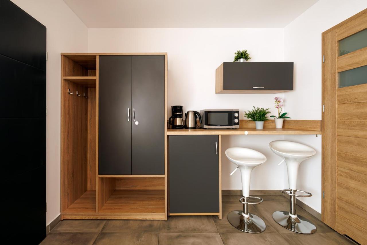 Seo2 Rewal - Apartamenty Z Osobnym Wejsciem, Grzany Basen, Darmowe Sauny, Parking, Grill, Wifi Экстерьер фото