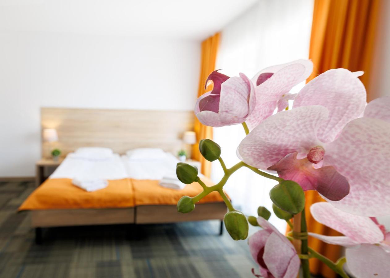 Seo2 Rewal - Apartamenty Z Osobnym Wejsciem, Grzany Basen, Darmowe Sauny, Parking, Grill, Wifi Экстерьер фото