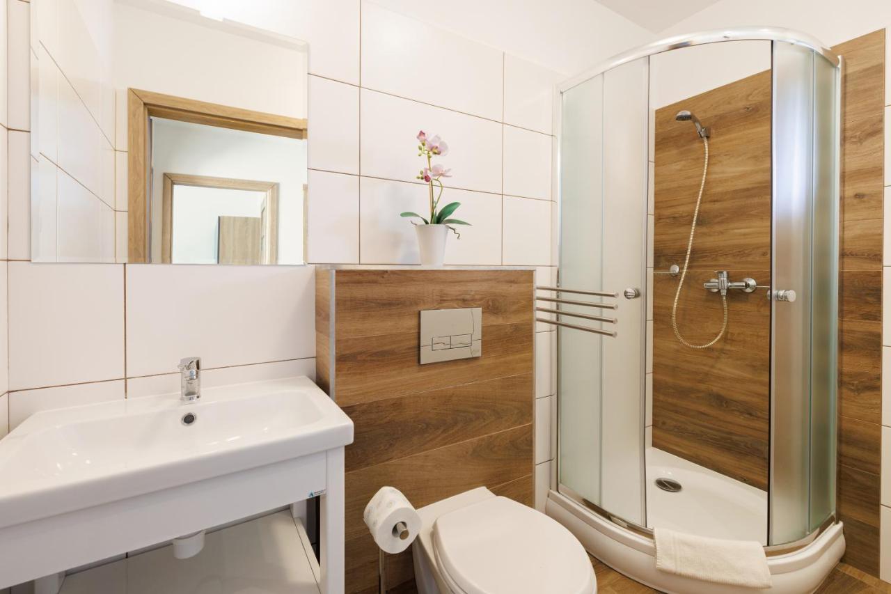 Seo2 Rewal - Apartamenty Z Osobnym Wejsciem, Grzany Basen, Darmowe Sauny, Parking, Grill, Wifi Экстерьер фото