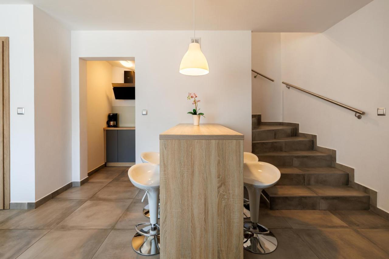 Seo2 Rewal - Apartamenty Z Osobnym Wejsciem, Grzany Basen, Darmowe Sauny, Parking, Grill, Wifi Экстерьер фото