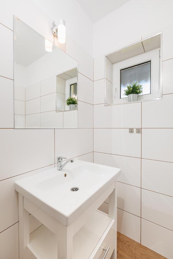 Seo2 Rewal - Apartamenty Z Osobnym Wejsciem, Grzany Basen, Darmowe Sauny, Parking, Grill, Wifi Экстерьер фото